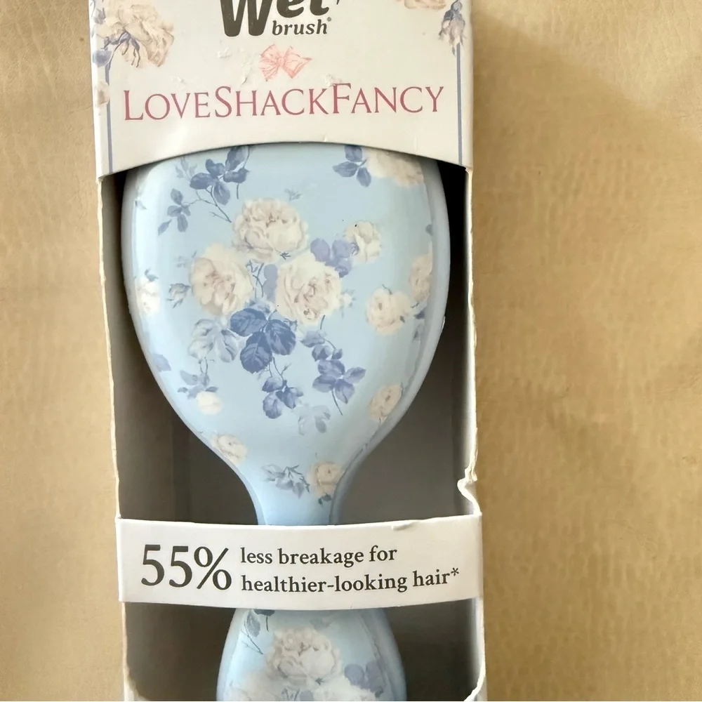 LoveShackFancy X  Wet Brush MINI Detangler Brush Everblooming Rosettes